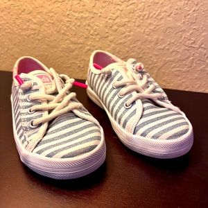 Keds Kickstart Striped Blue and White Toddler Girl (6.5M)